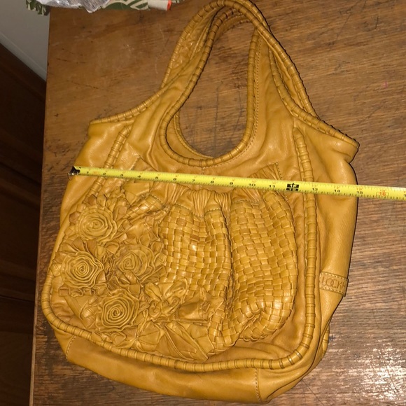 SOLD Lockheart Origami Rosario Shoulder Bag - Picture 8 of 8